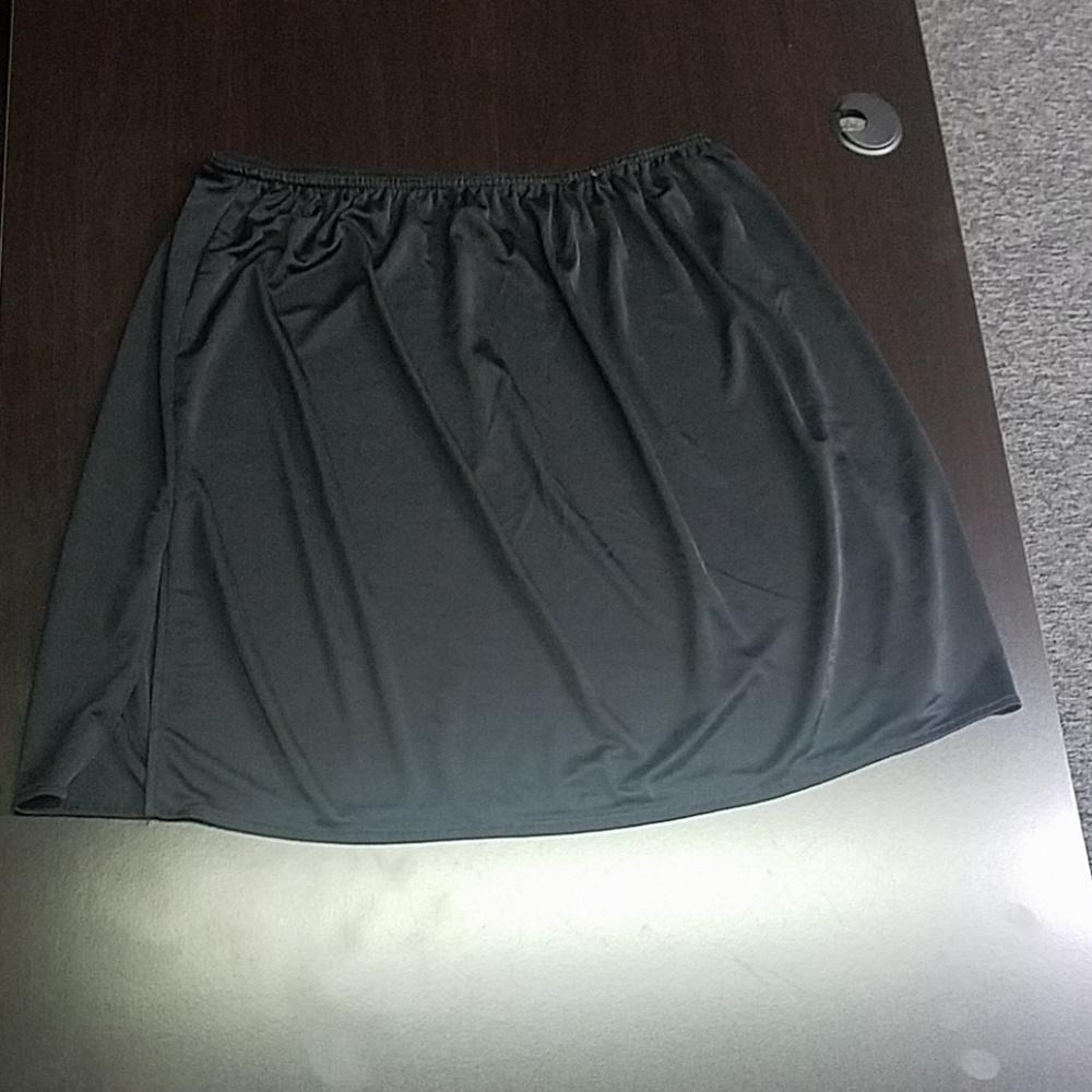 Slip, size 18, brand vassarette.